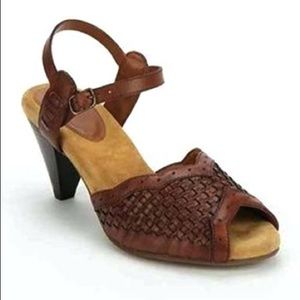 UO Ecote Braided Leather Sandal